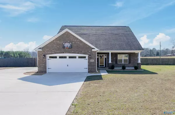 382 Herman Bailey Road, Somerville, AL 35670