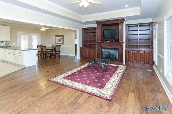 Hartselle, AL 35640,932 Maddox Road