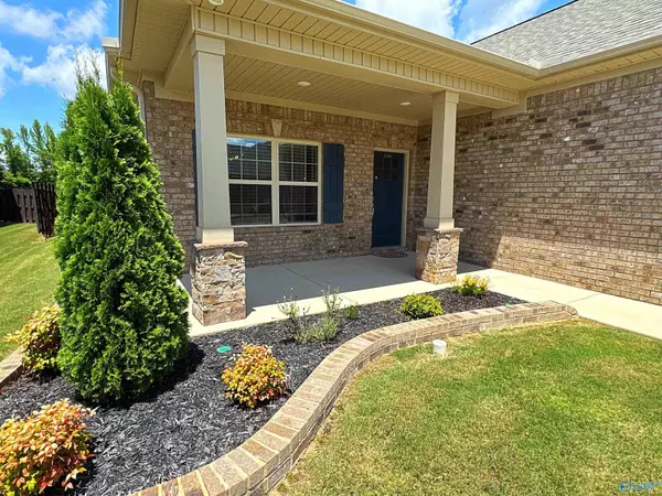 Madison, AL 35757,9574 Abington Cove Boulevard