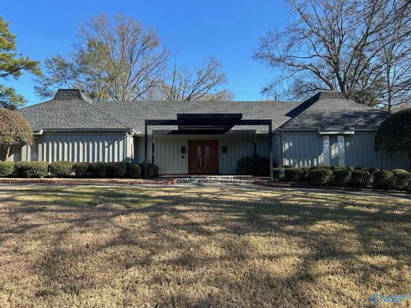 2304 Horsetree Place, Decatur, AL 35601