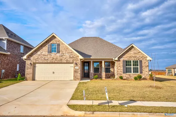 29244 Crawfish Drive, Harvest, AL 35749