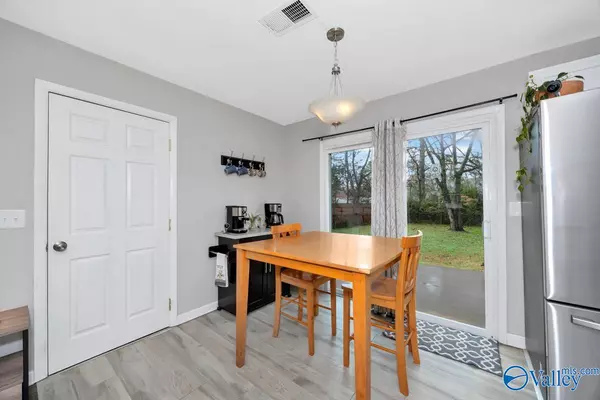 Huntsville, AL 35810,5022 Paden Drive NW