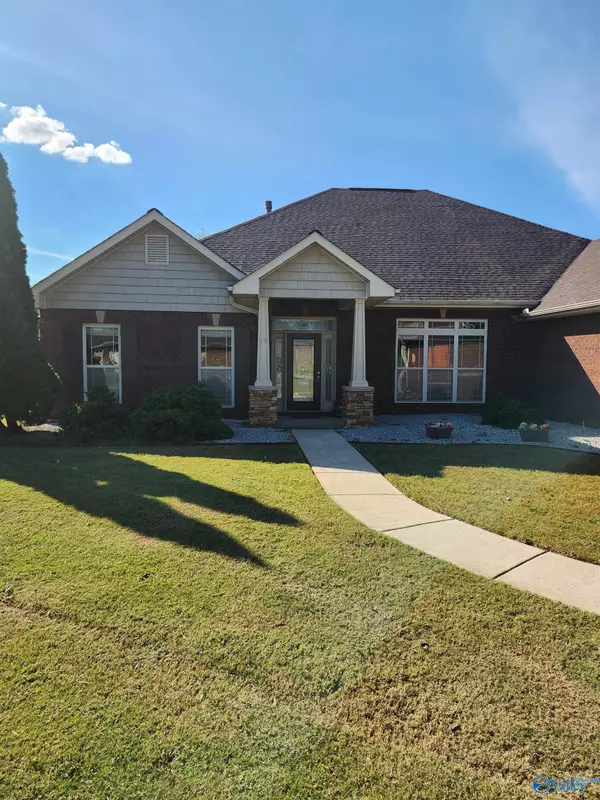 111 Golden Ash Court, Madison, AL 35756