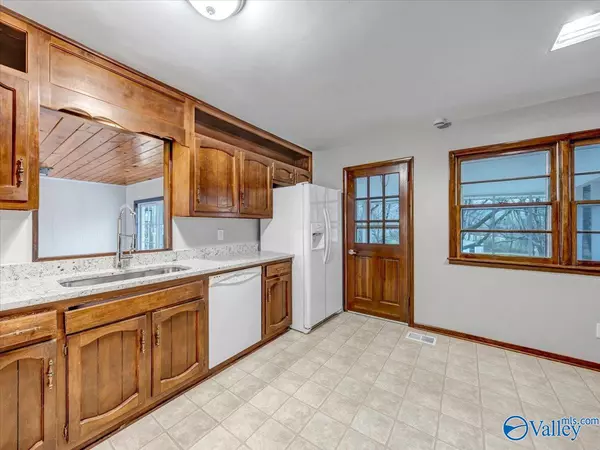 Huntsville, AL 35803,10205 Todd Mill Road SE