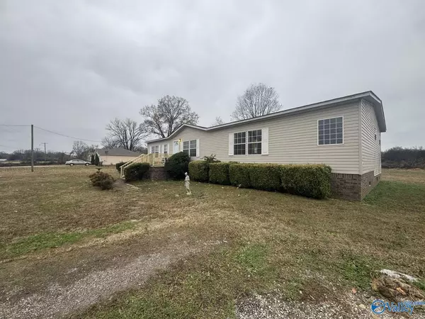 Courtland, AL 35618,414 Sanderson Lane