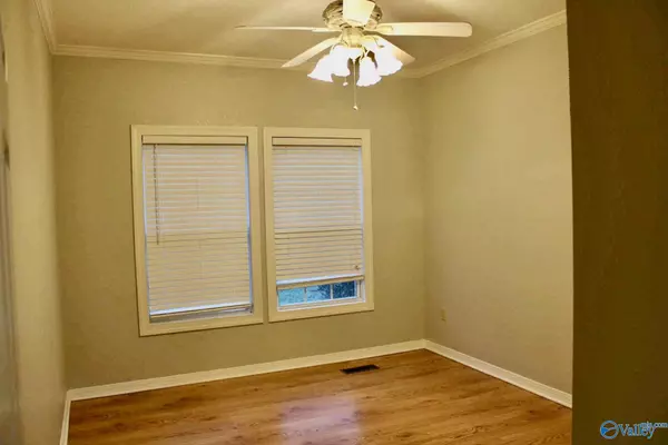 Guntersville, AL 35976,314 Star Point Road