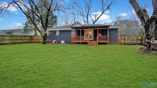 Huntsville, AL 35810,3604 NW Knollwood Drive NW