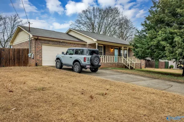 Madison, AL 35756,12974 Copperfield Lane