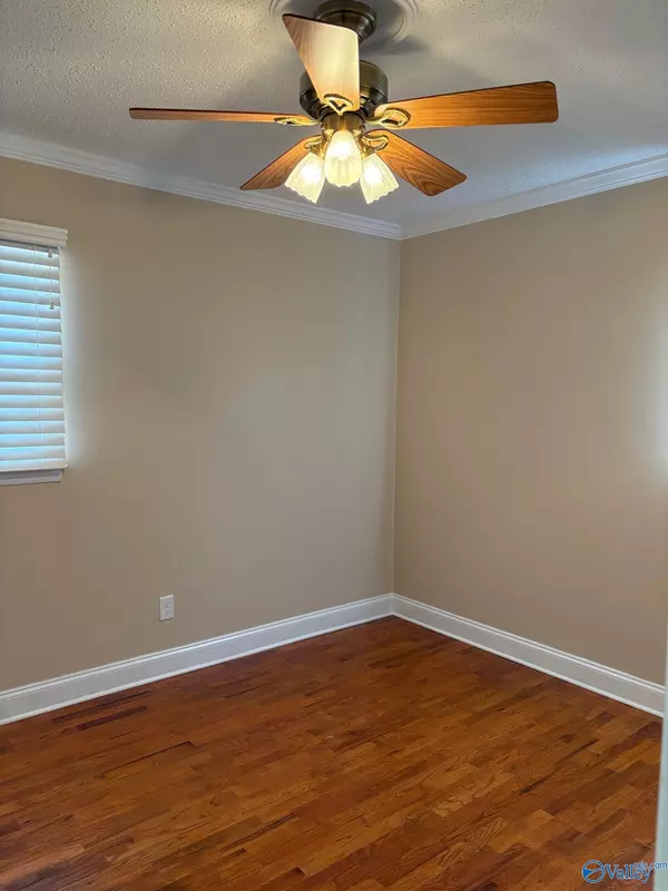 Athens, AL 35611,19372 Huntsville Brownsferry Road