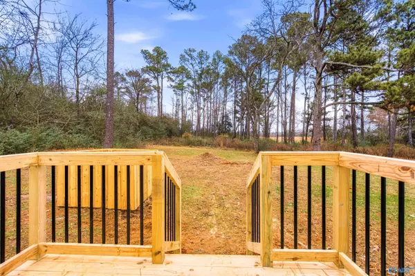 Athens, AL 35611,9815 Highway 72