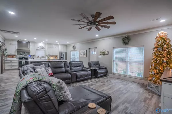 Decatur, AL 35603,4536 Danville Road SW