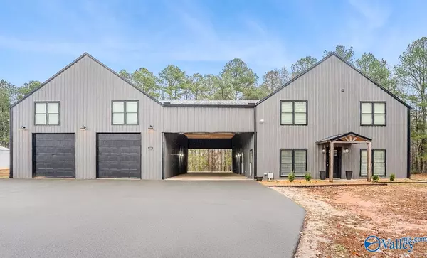 4536 Danville Road SW, Decatur, AL 35603