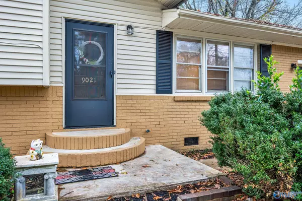 Huntsville, AL 35802,9021 Craigmont Road SW