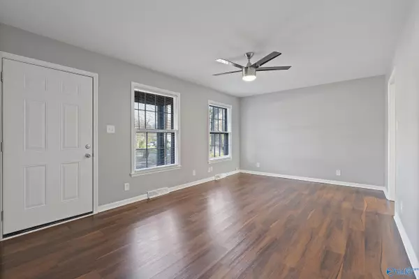 Huntsville, AL 35810,2413 Springhill Road NW