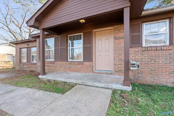 Huntsville, AL 35810,2413 Springhill Road NW