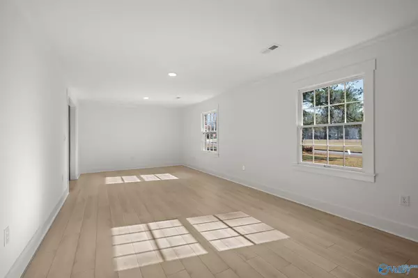 Decatur, AL 35601,2610 Sherwood Drive SE