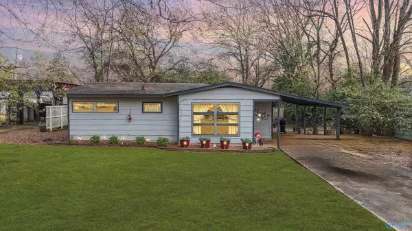 1414 10th Avenue Se, Decatur, AL 35601