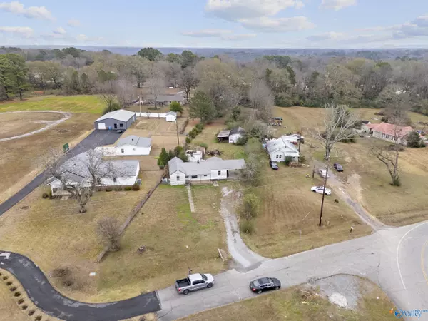 Hartselle, AL 35640,1616 Sparkman Street NW