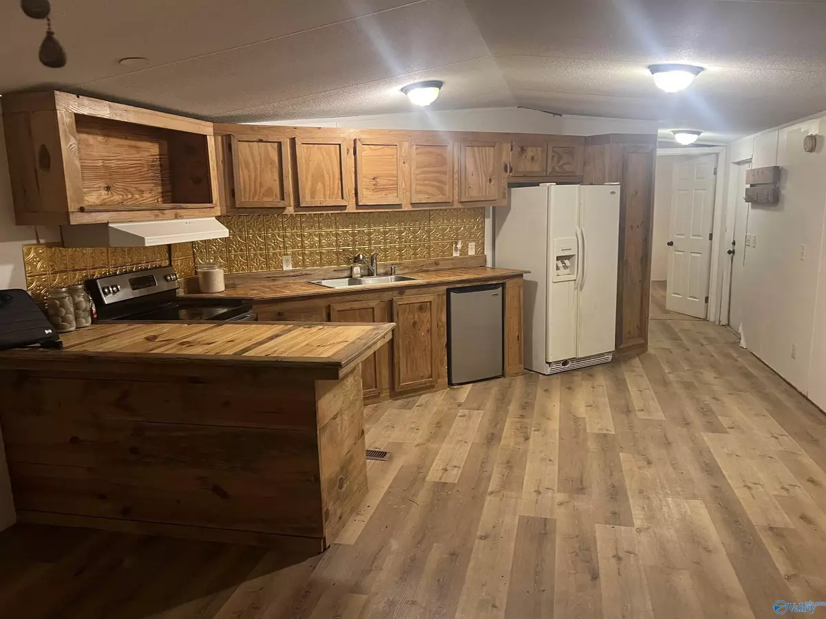 Boaz, AL 35956,475 Kerri Lane