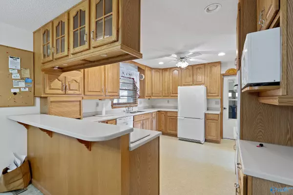 Huntsville, AL 35816,4300 Clayrest Drive NW