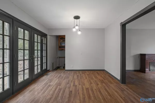 Huntsville, AL 35803,9527 Hemlock Drive SE