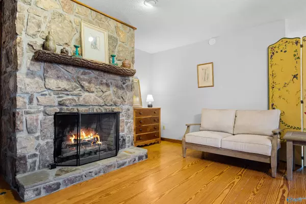 Fort Payne, AL 35967,73 County Road 66