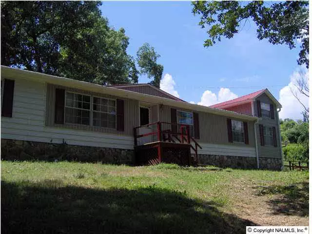 471 Camp Ney-A-Ti Road, Guntersville, AL 35976