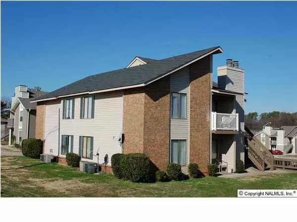 Huntsville, AL 35805,2220 Wind Trace Circle