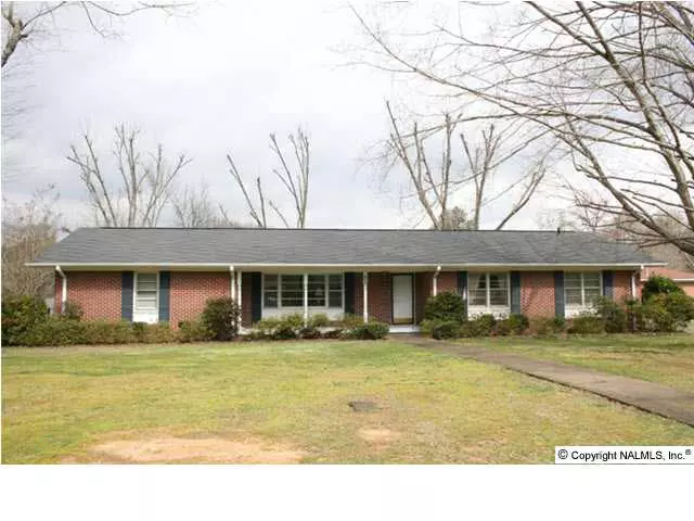 Gadsden, AL 35904,100 Buckingham Place