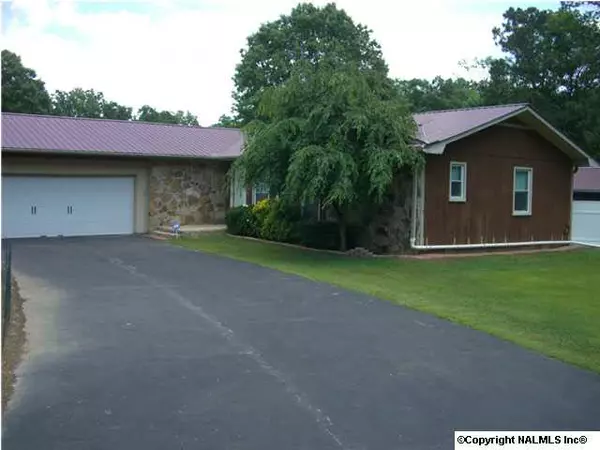 Rainsville, AL 35986,173 4th Avenue