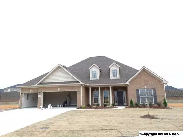 4506 Blairmont Drive, Owens Cross Roads, AL 35763