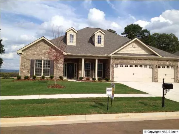 4501 Blairmont Drive, Owens Cross Roads, AL 35763