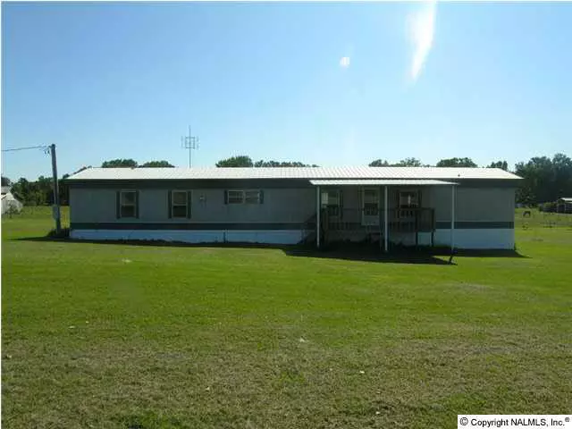 Moulton, AL 35650,418 County Road 237