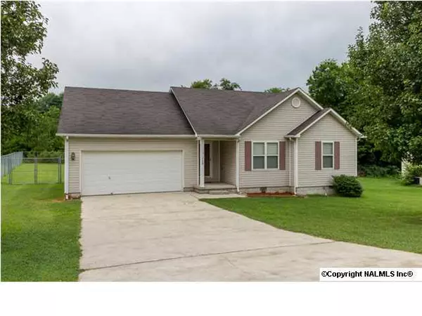 112 Carnegie Loop, Meridianville, AL 35759