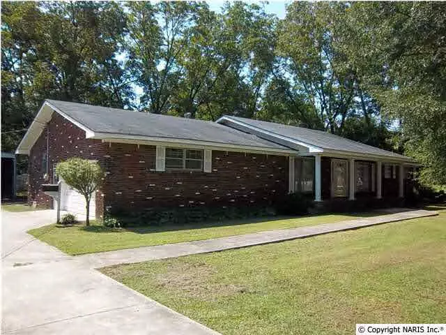 509 Sparks Avenue, Boaz, AL 35957