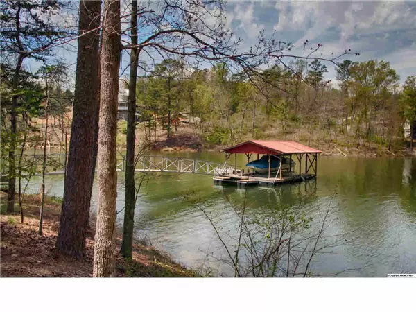 Cullman, AL 35057,308 County Road 286