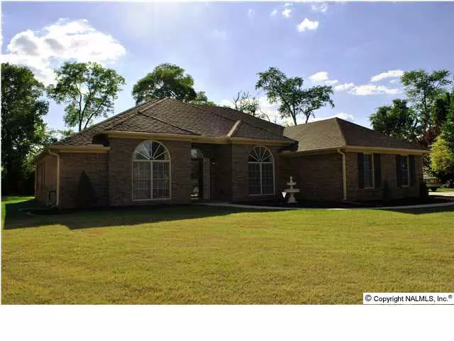 148 Foxridge Drive, Harvest, AL 35749