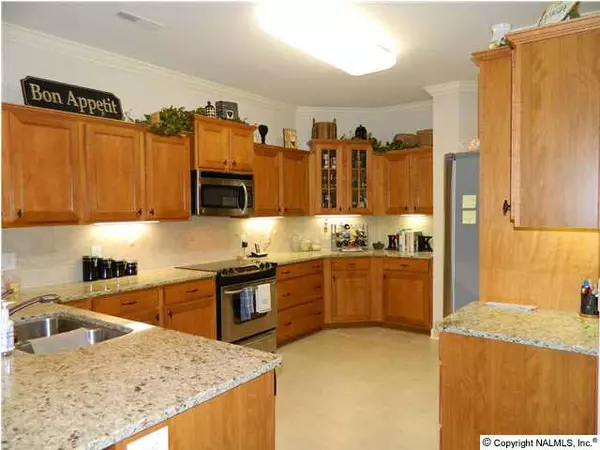 Owens Cross Roads, AL 35763,148 Ada Drive