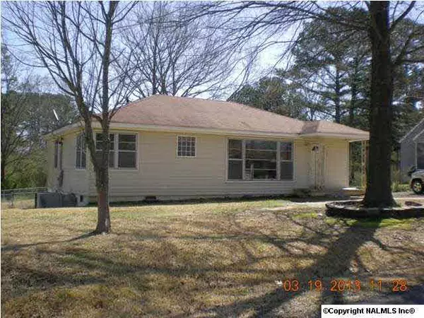 536 NW 4th Street, Arab, AL 35016