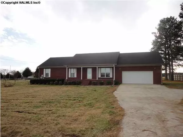 15140 Quinn Road, Athens, AL 35611