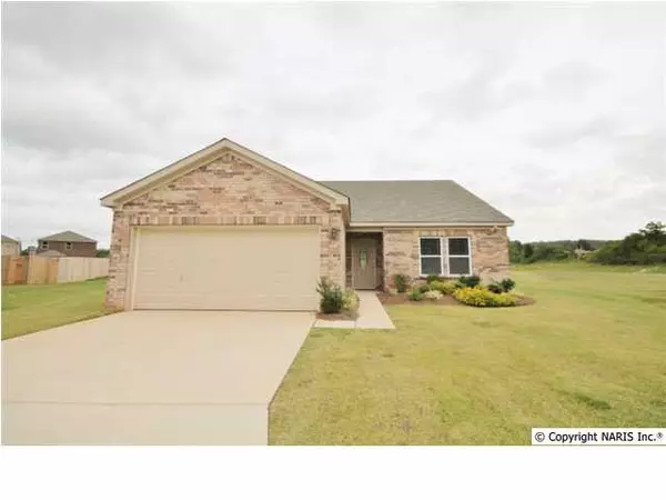 220 Ashbrook Circle, Harvest, AL 35749