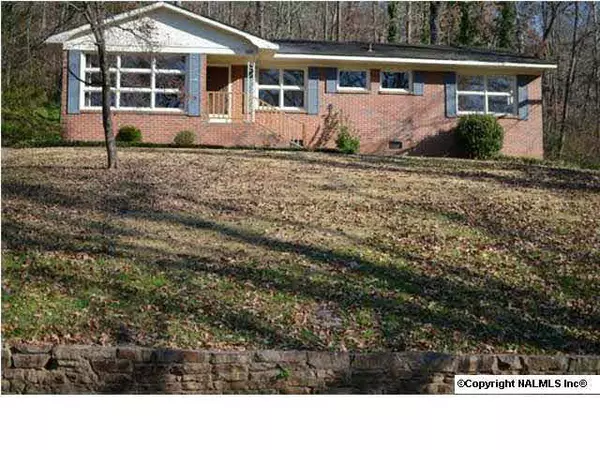 Guntersville, AL 35976,1829 Forest Drive