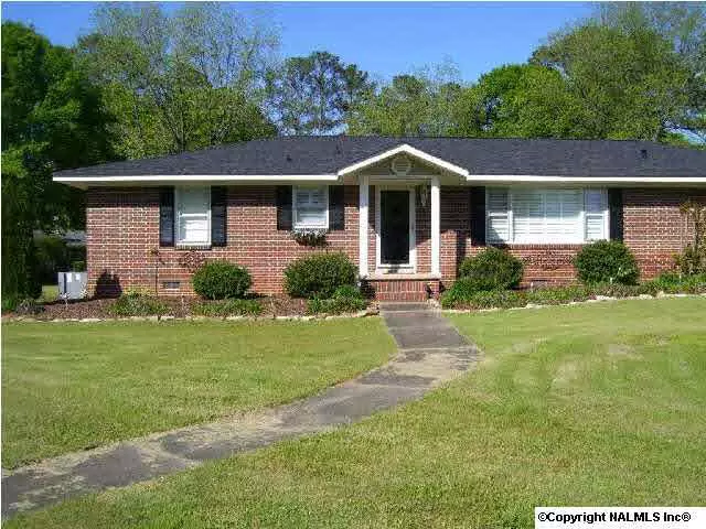 Gadsden, AL 35904,2113 Argyle Way