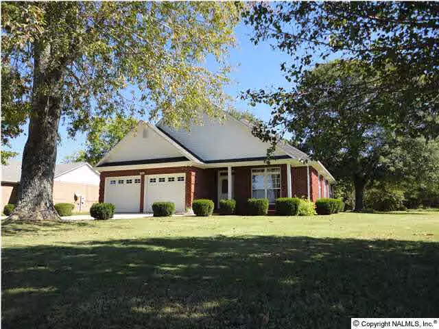 27454 Old School House Road, Ardmore, AL 35739