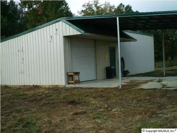 Cedar Bluff, AL 35959,1020 County Road 92