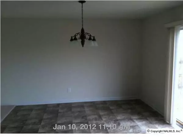 Owens Cross Roads, AL 35763,109 Firefly Lane