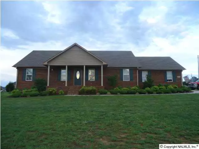 27677 Gretta Circle, Ardmore, AL 35739