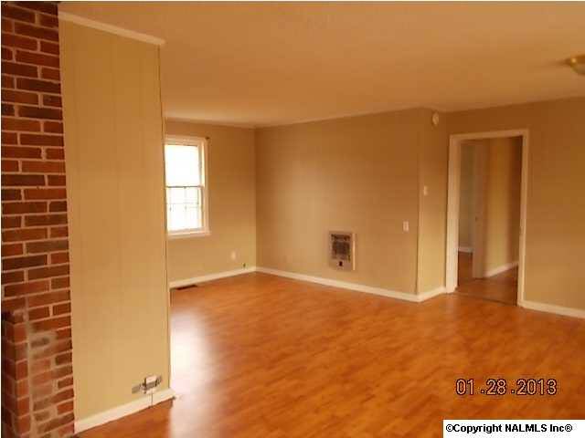 Killen, AL 35645,590 County Road 177