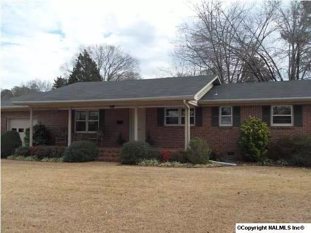 2013 Park Street, Decatur, AL 35601