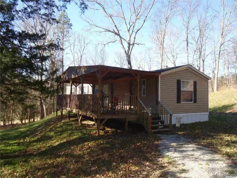 375 Young Hollow Road, Pulaski, TN 38478